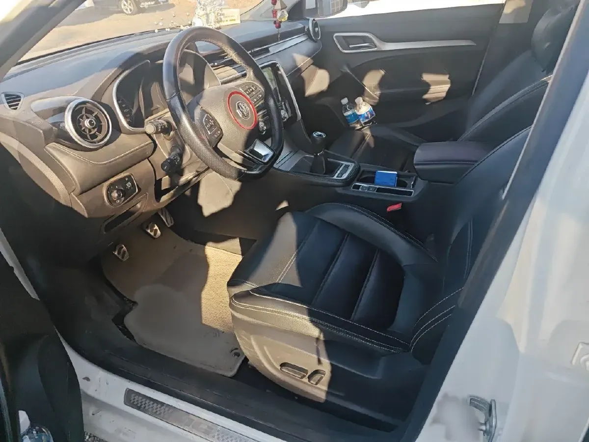 2017 MG MG6 1.5T 169HP L4 6MT,autocango,china used car exporter,china ev exporter,chinese used car exporter,chinese used ev exporter