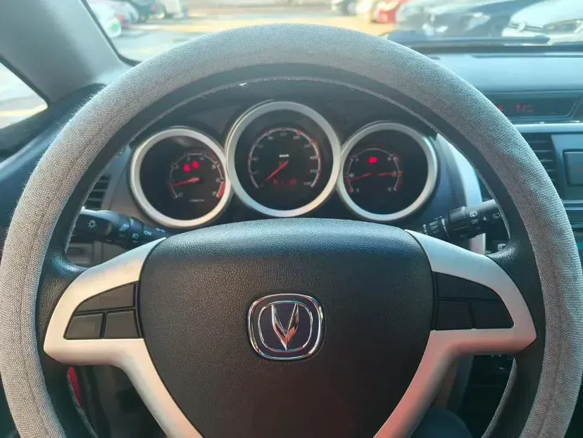 2014 ChangAn CX20 1.4L 101HP L4 5AMT,autocango,china used car exporter,china ev exporter,chinese used car exporter,chinese used ev exporter