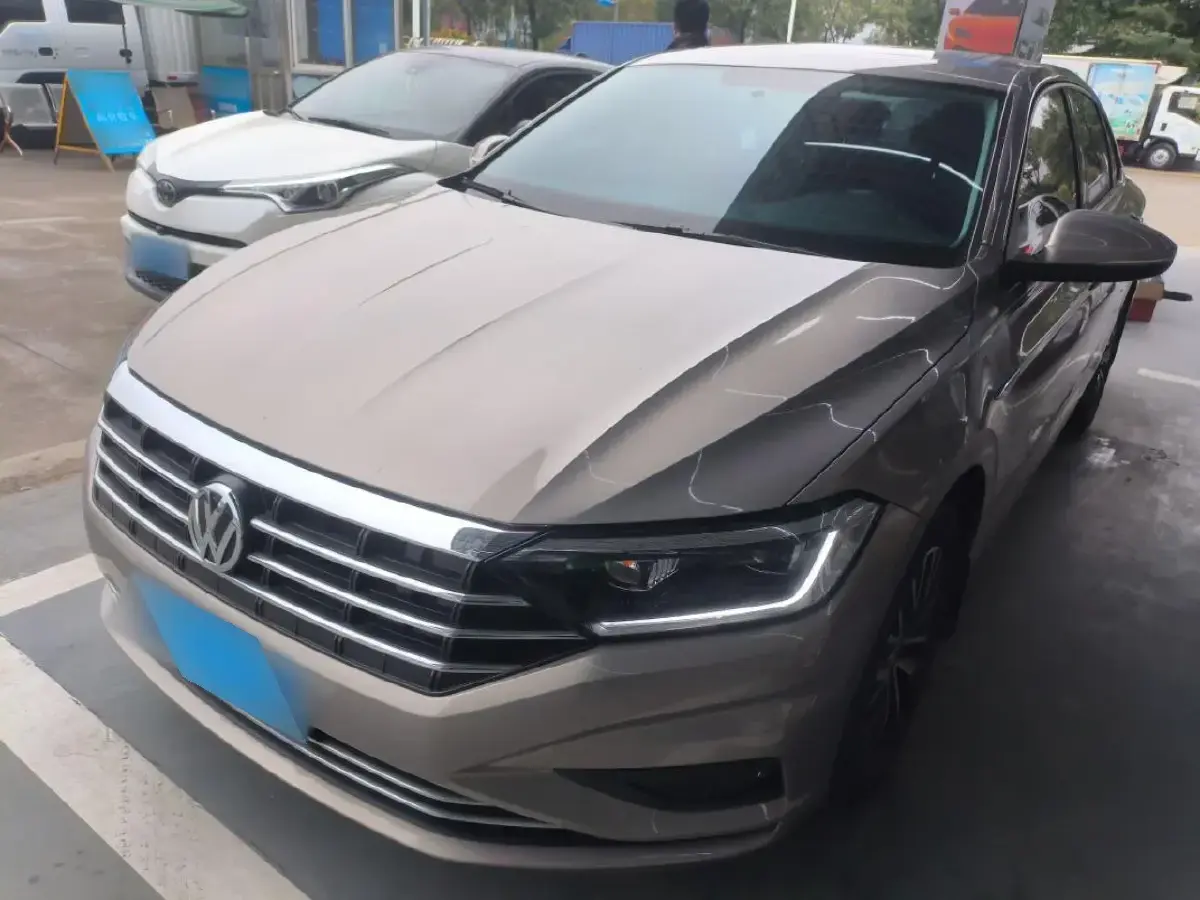2021 Volkswagen Sagitar 1.4T 150HP L4 7DCT
