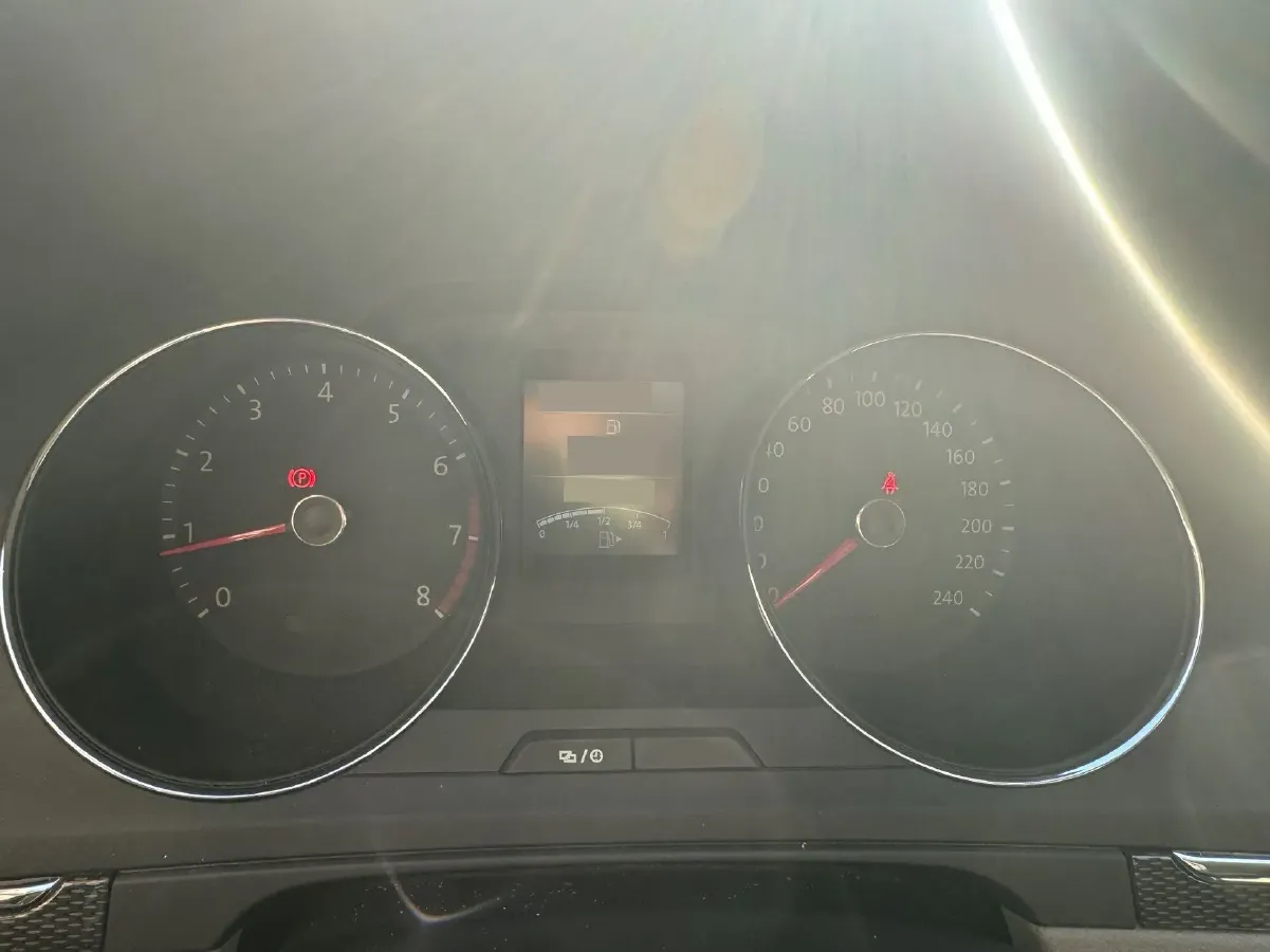 2013 Volkswagen Bora 1.6L 105HP L4 6AT,autocango,china used car exporter,china ev exporter,chinese used car exporter,chinese used ev exporter