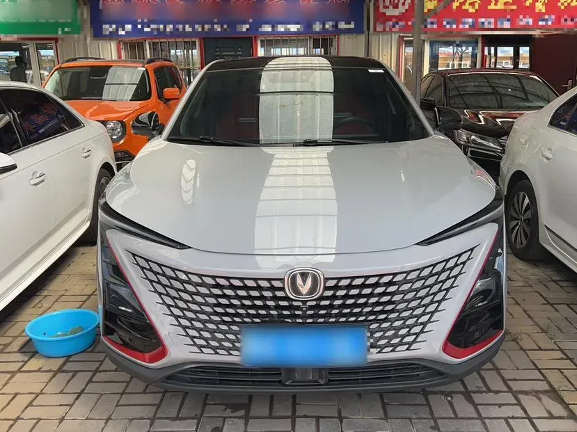 2020 ChangAn UNI-T 1.5T 180HP L4 7DCT,autocango,china used car exporter,china ev exporter,chinese used car exporter,chinese used ev exporter