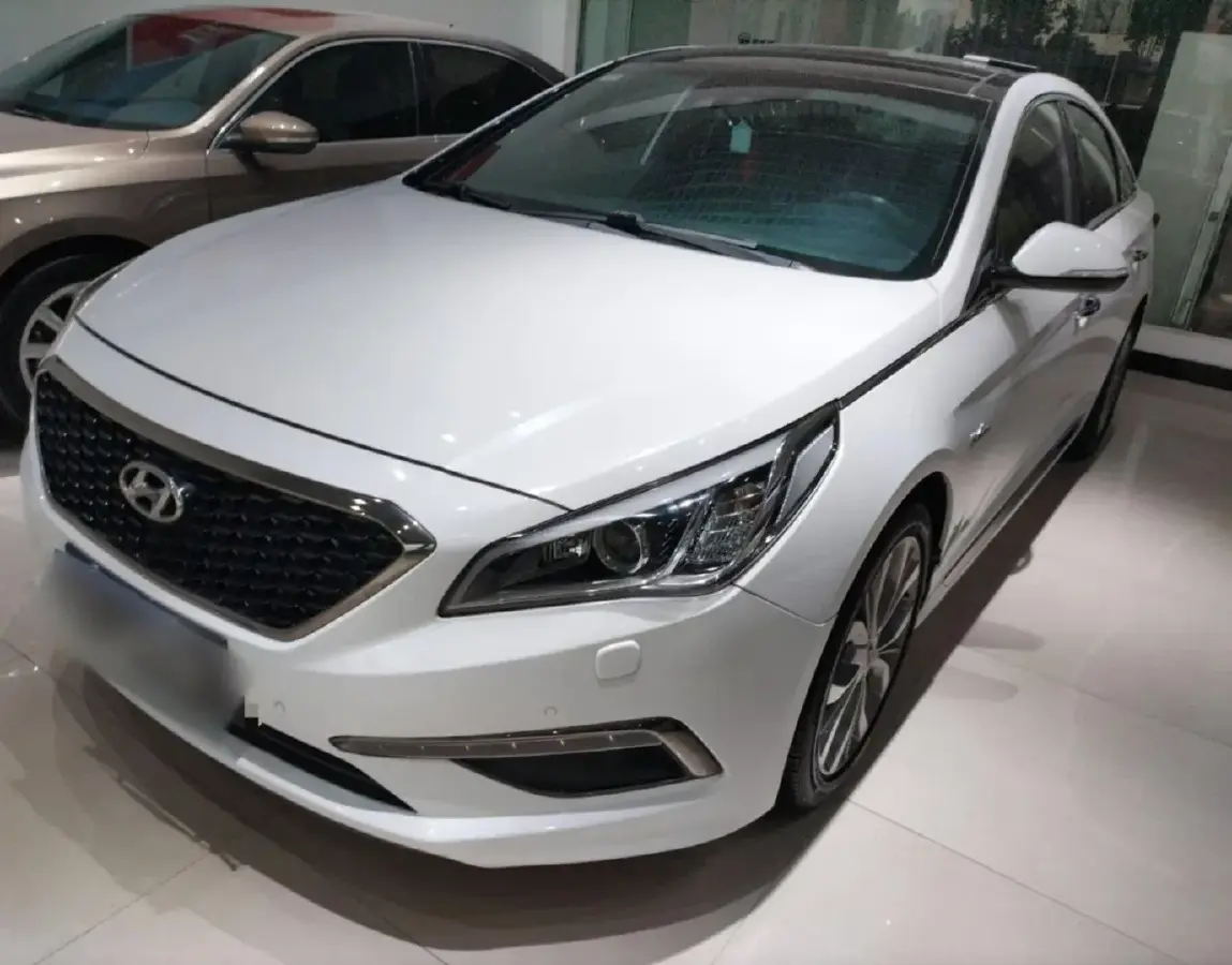 2015 Hyundai Sonata 1.6T 180HP L4 7DCT