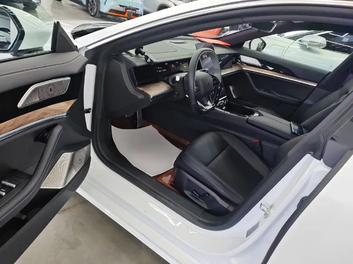 2023 Neta S BEV 64.46KWH,autocango,china used car exporter,china ev exporter,chinese used car exporter,chinese used ev exporter