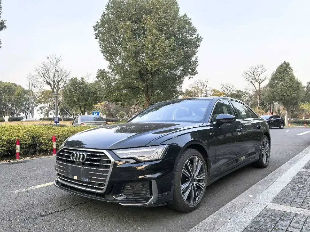 2022 Audi A6L 2.0T 224HP L4 7DCT