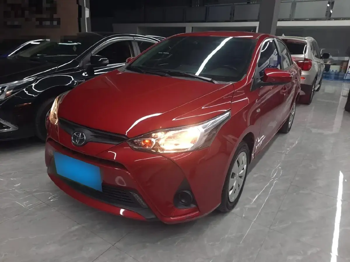 2020 Toyota Yaris L 1.5L 110HP L4 CVT