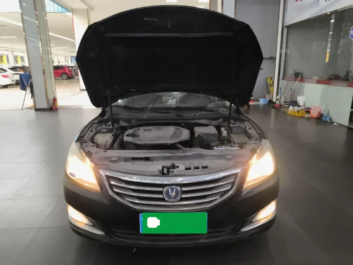 2017 ChangAn Raeton 1.5T 170HP L4 6AT,autocango,china used car exporter,china ev exporter,chinese used car exporter,chinese used ev exporter