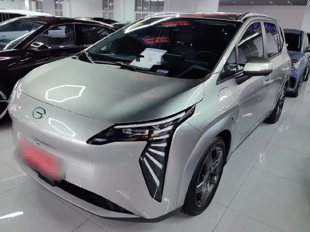 2023 Aion Y BEV 61.7KWH