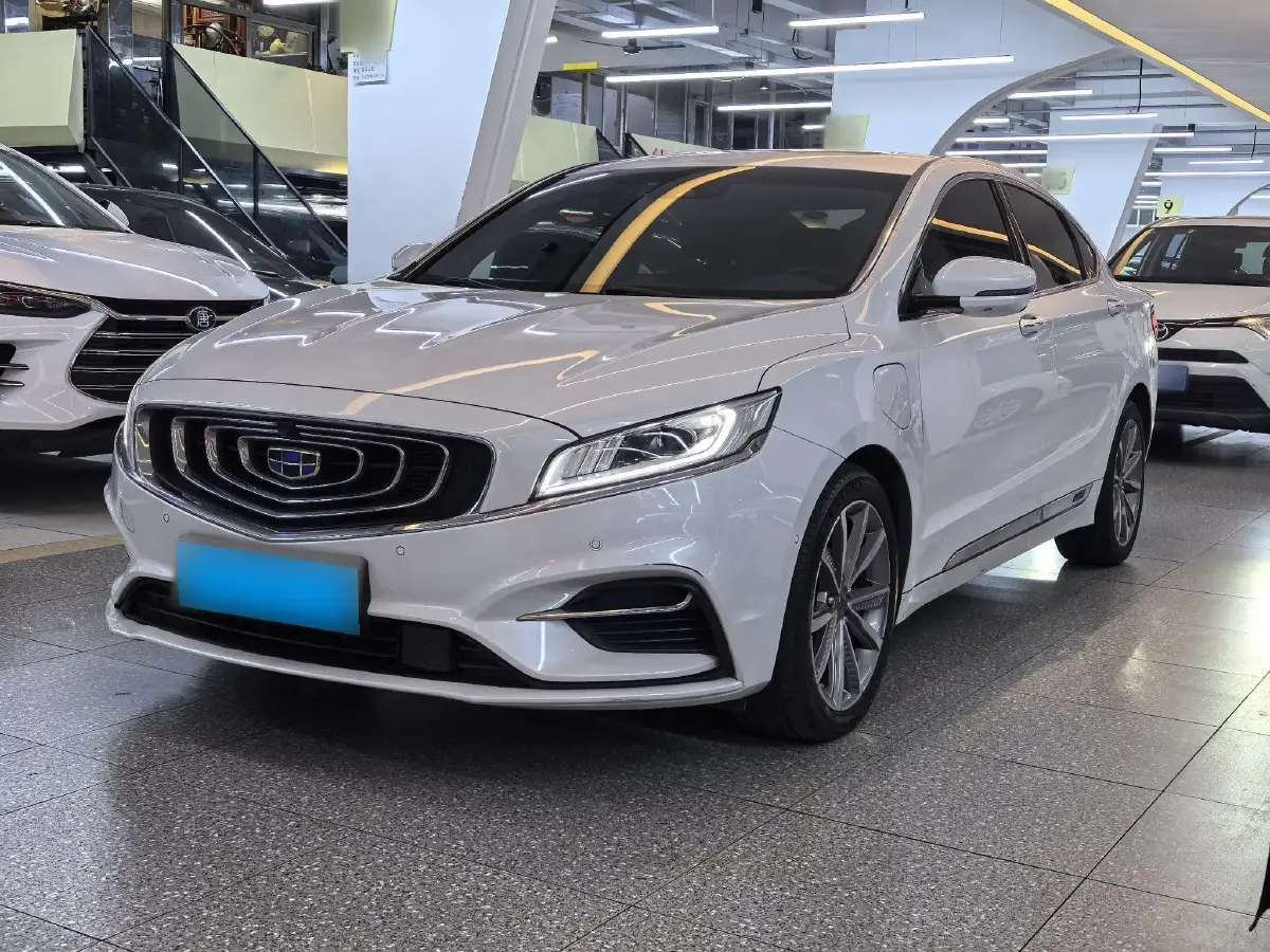 2018 Geely Emgrand GT 1.5T 180HP L3 7DCT PHEV 11.3KWH