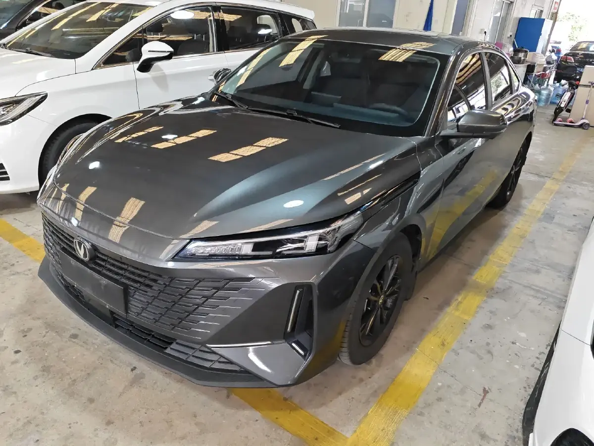 2023 ChangAn Lamore 1.5T 170HP L4 7DCT