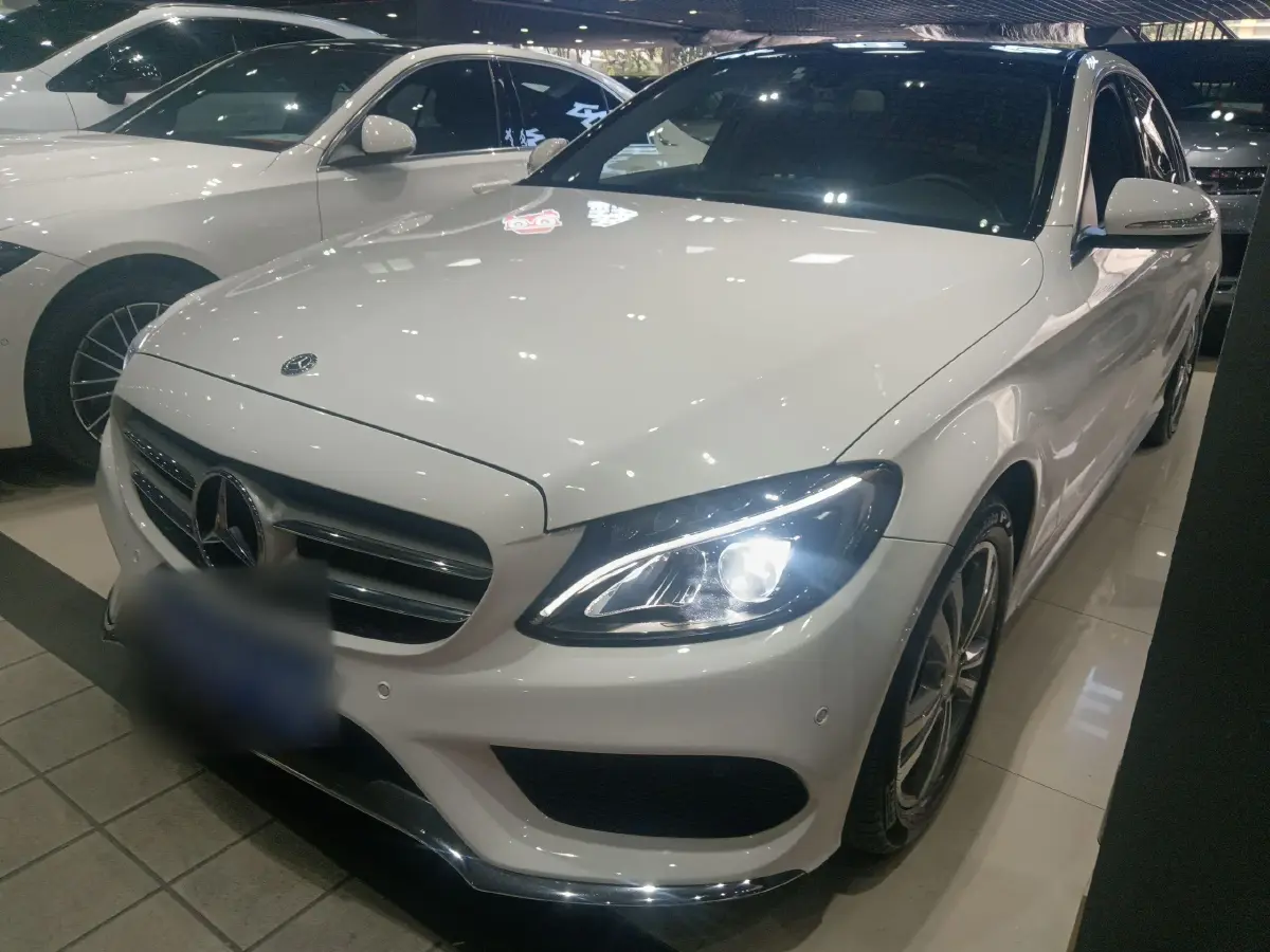 2018 Mercedes-Benz C Class 2.0T 184HP L4 9AT