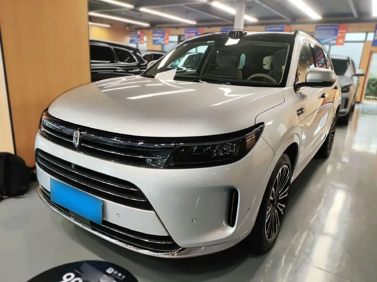 2024 HIMA M7 1.5T 152HP L4 REEV 40KWH