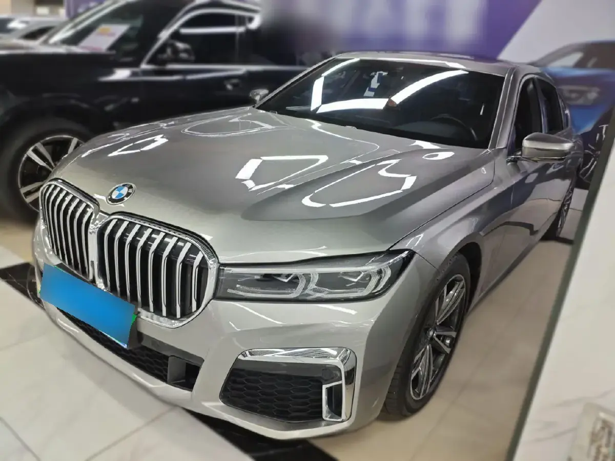 2019 BMW 7 Series 2.0T 265HP L4 8AT