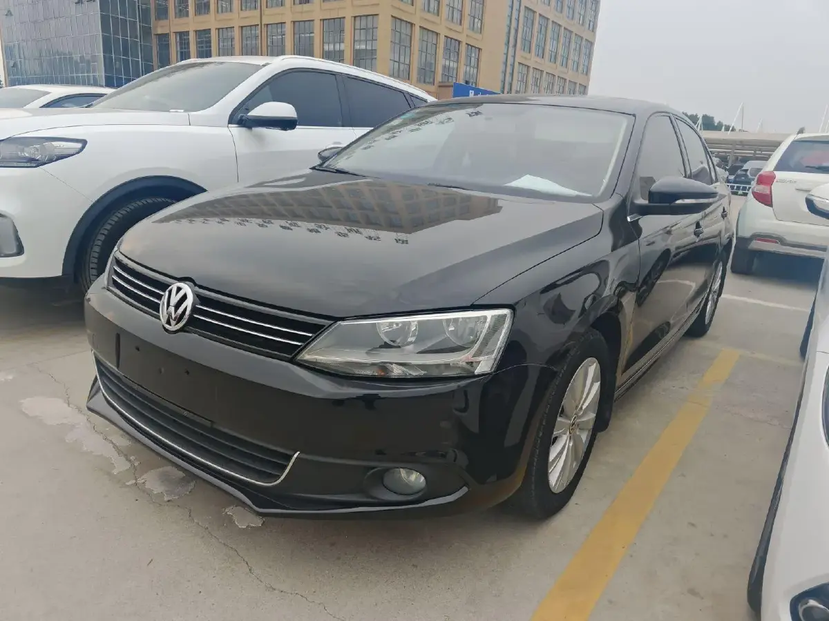 2014 Volkswagen Sagitar 1.6L 105HP L4 6AT