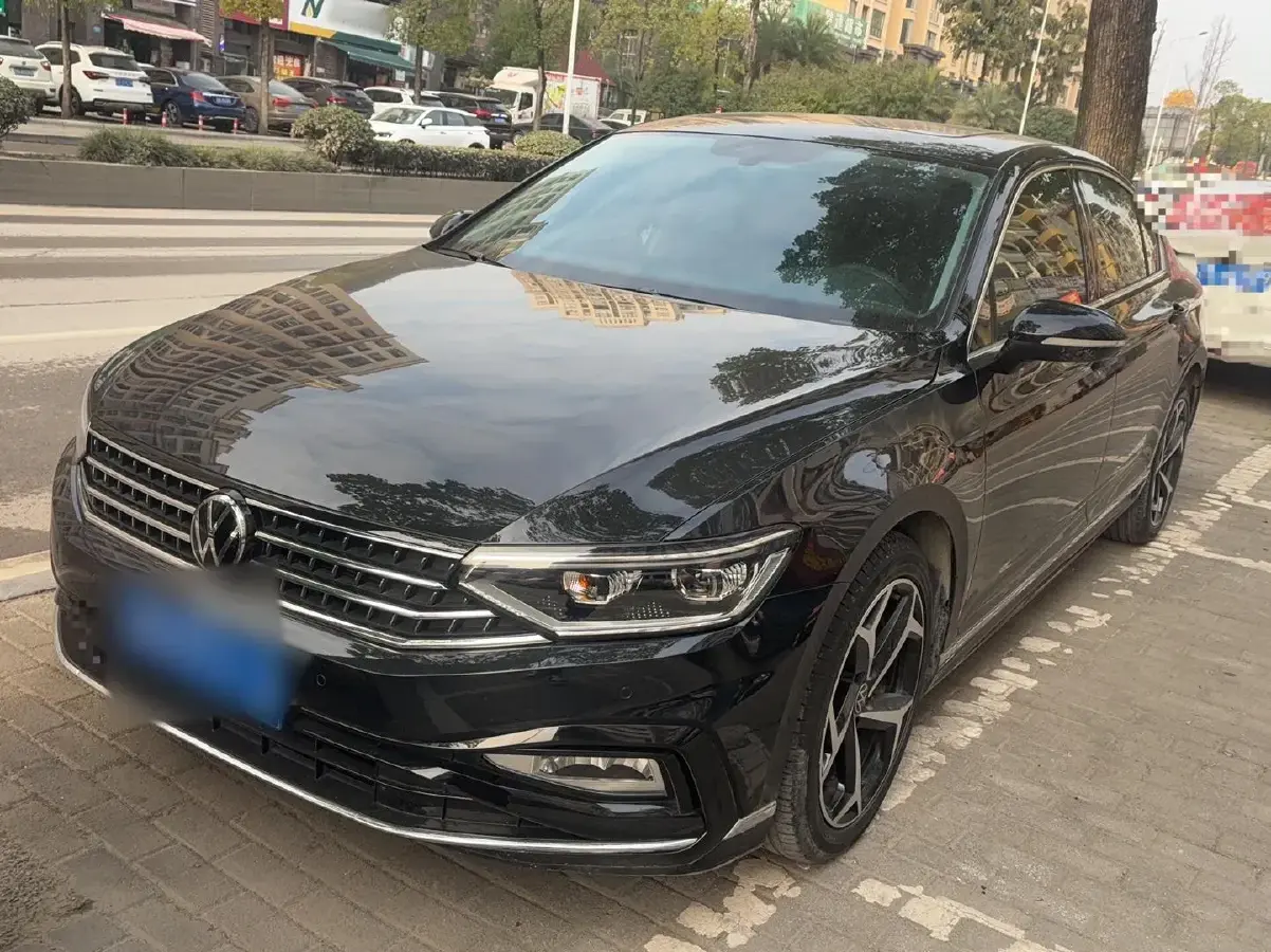 2023 Volkswagen Magotan 2.0T 186HP L4 7DCT