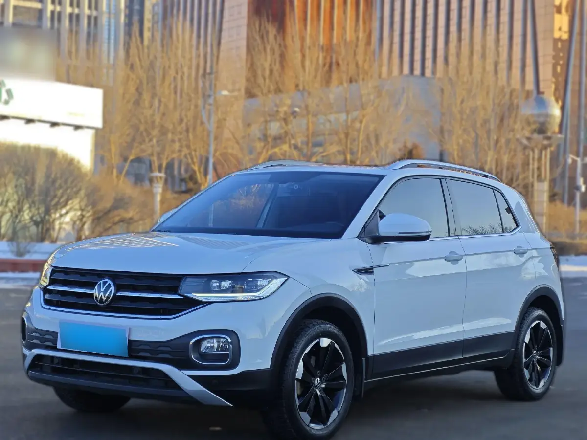 2021 Volkswagen Tacqua 1.5L 113HP L4 6AT