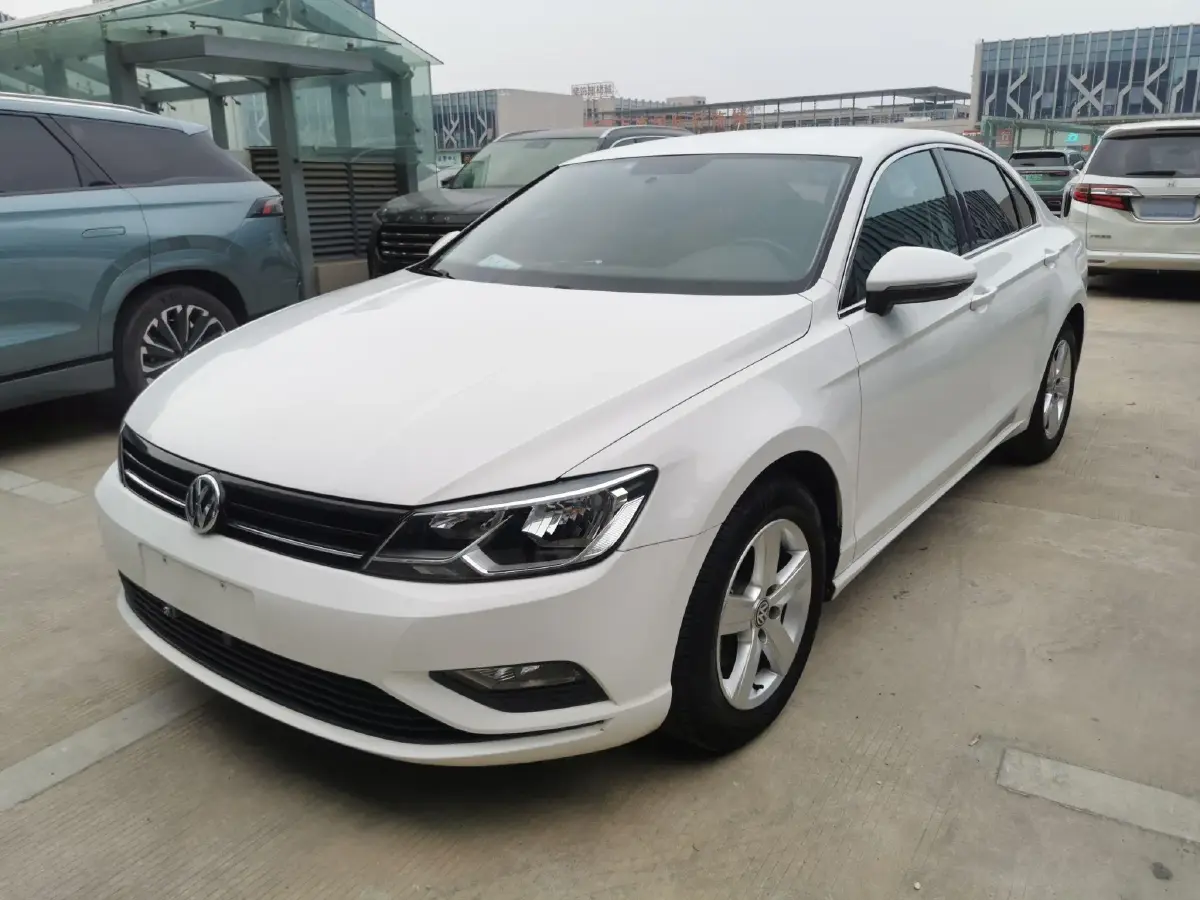 2018 Volkswagen Lamando 1.4T 131HP L4 7DCT