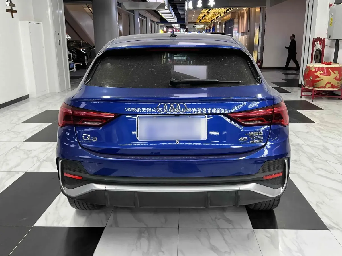 2020 Audi Q3 Sportback 2.0T 220HP L4 7DCT,autocango,china used car exporter,china ev exporter,chinese used car exporter,chinese used ev exporter