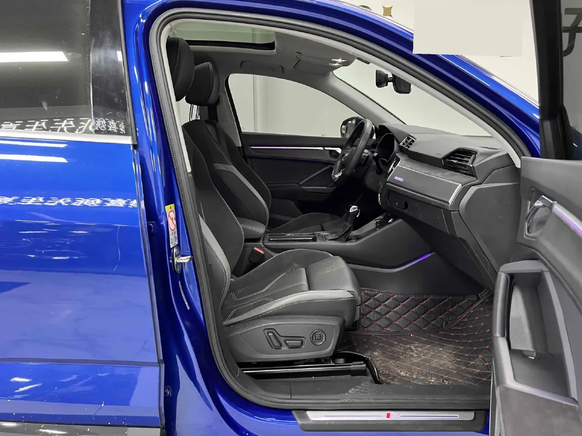 2020 Audi Q3 Sportback 2.0T 220HP L4 7DCT,autocango,china used car exporter,china ev exporter,chinese used car exporter,chinese used ev exporter