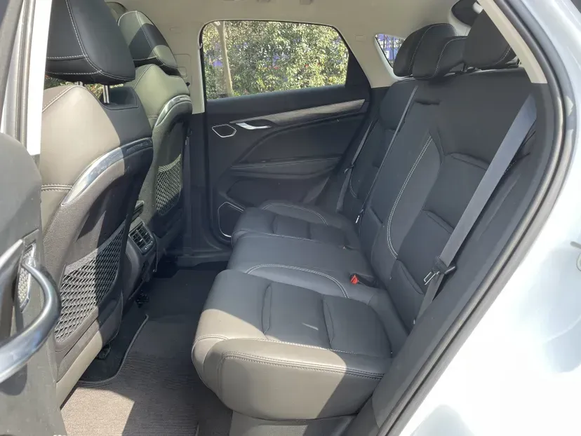 2019 Geely Tugella 2.0T 238HP L4 8AT,autocango,china used car exporter,china ev exporter,chinese used car exporter,chinese used ev exporter