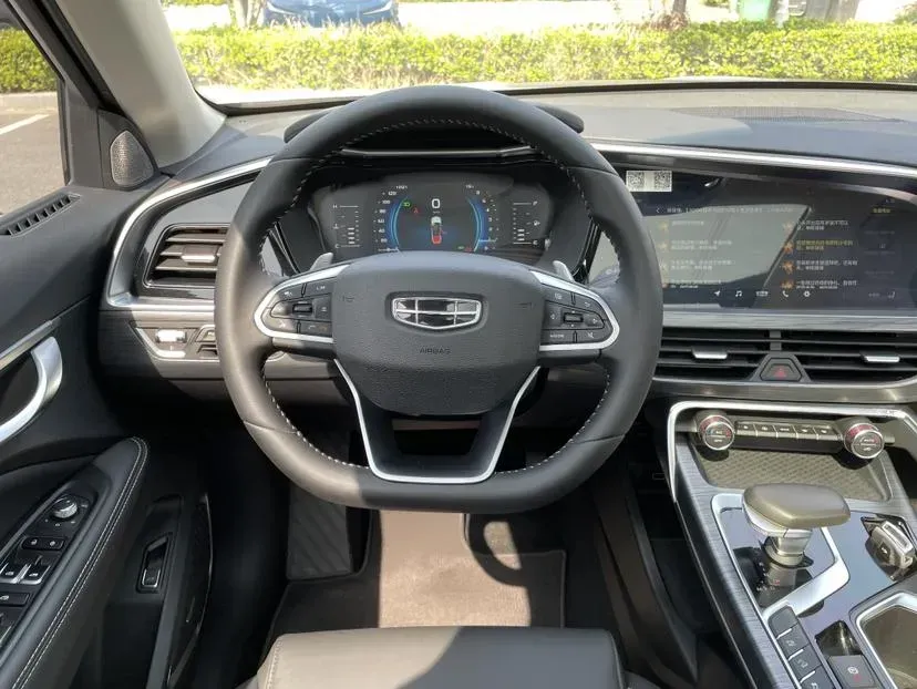 2019 Geely Tugella 2.0T 238HP L4 8AT,autocango,china used car exporter,china ev exporter,chinese used car exporter,chinese used ev exporter