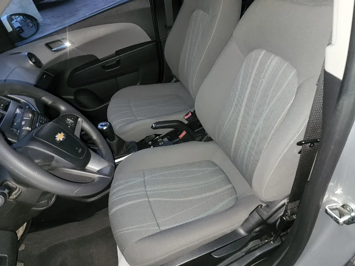 2011 Chevrolet Aveo 1.4L 103HP L4 5MT,autocango,china used car exporter,china ev exporter,chinese used car exporter,chinese used ev exporter