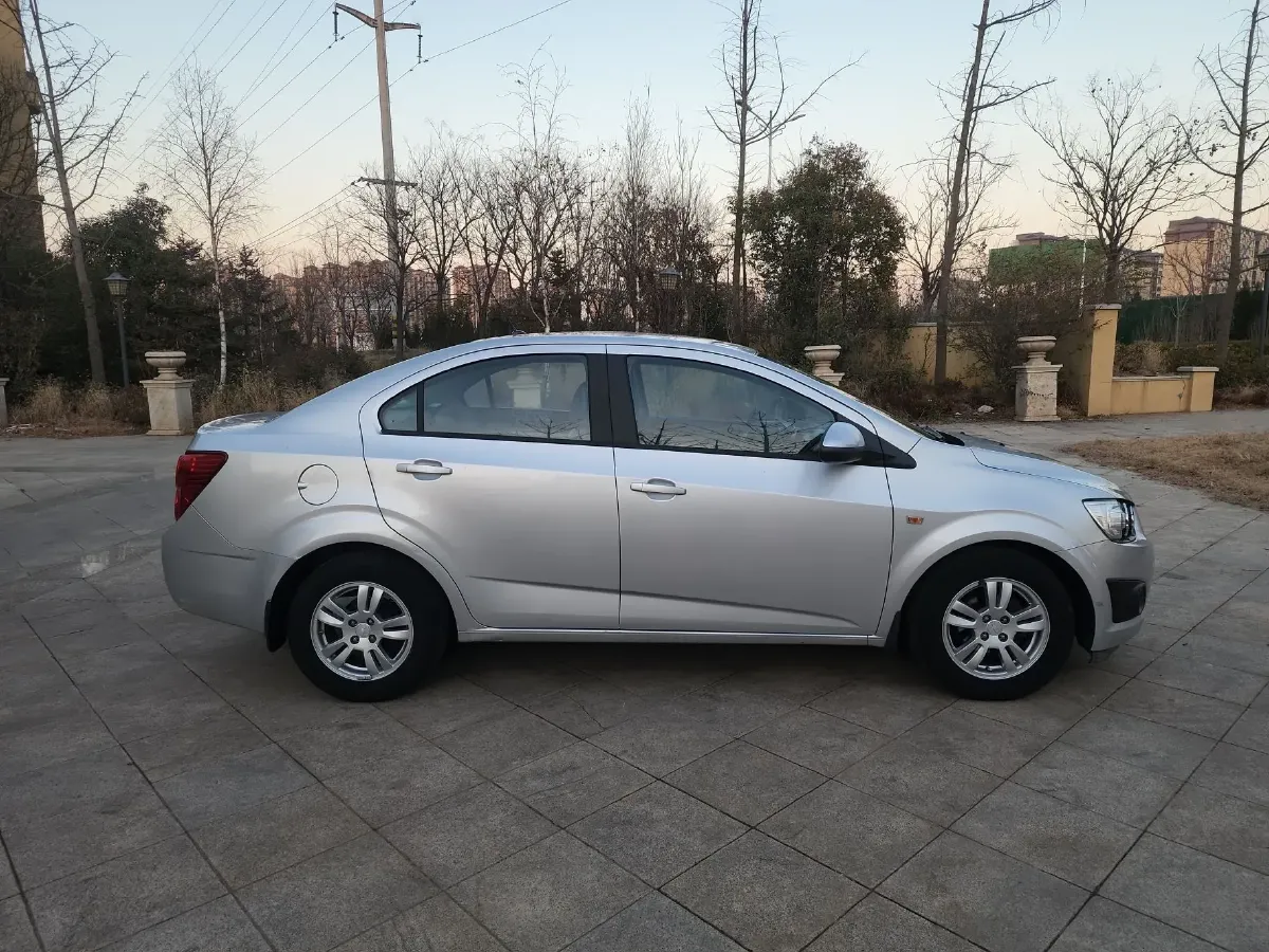 2011 Chevrolet Aveo 1.4L 103HP L4 5MT,autocango,china used car exporter,china ev exporter,chinese used car exporter,chinese used ev exporter