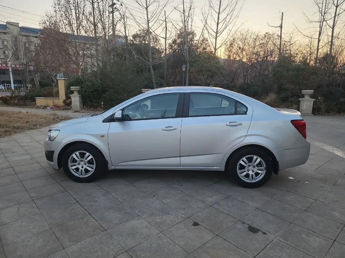 2011 Chevrolet Aveo 1.4L 103HP L4 5MT,autocango,china used car exporter,china ev exporter,chinese used car exporter,chinese used ev exporter