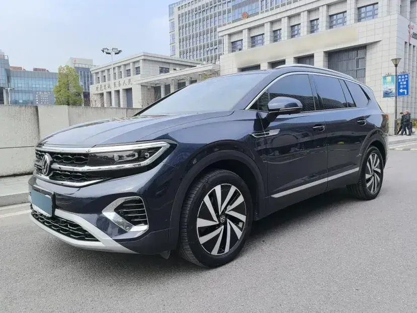 2021 Volkswagen Talagon 2.0T 220HP L4 7DCT