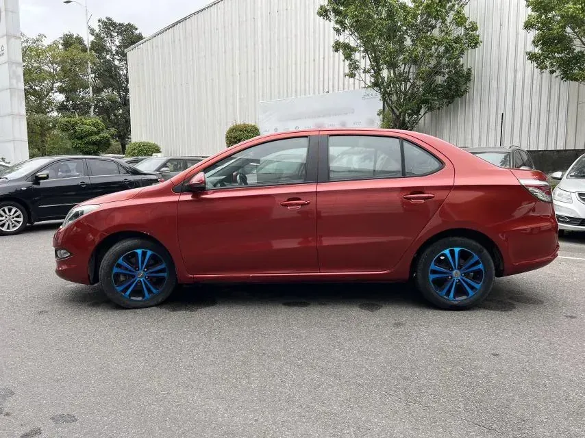 2015 Chery Arrizo 3 1.5L 109HP L4 5MT,autocango,china used car exporter,china ev exporter,chinese used car exporter,chinese used ev exporter