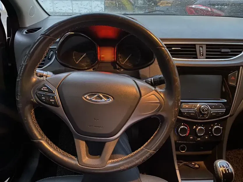 2015 Chery Arrizo 3 1.5L 109HP L4 5MT,autocango,china used car exporter,china ev exporter,chinese used car exporter,chinese used ev exporter