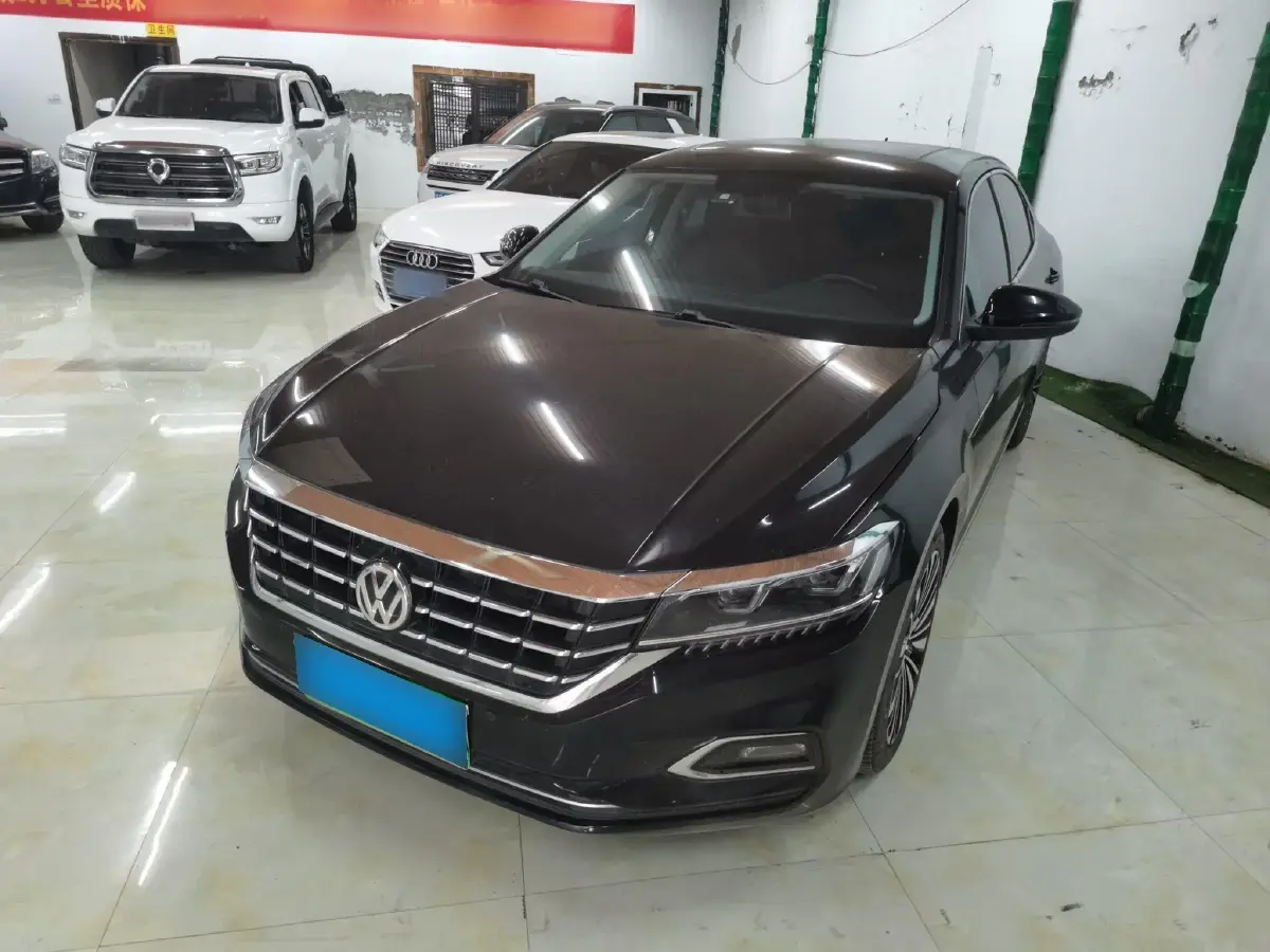 2019 Volkswagen Passat 2.0T 186HP L4 7DCT