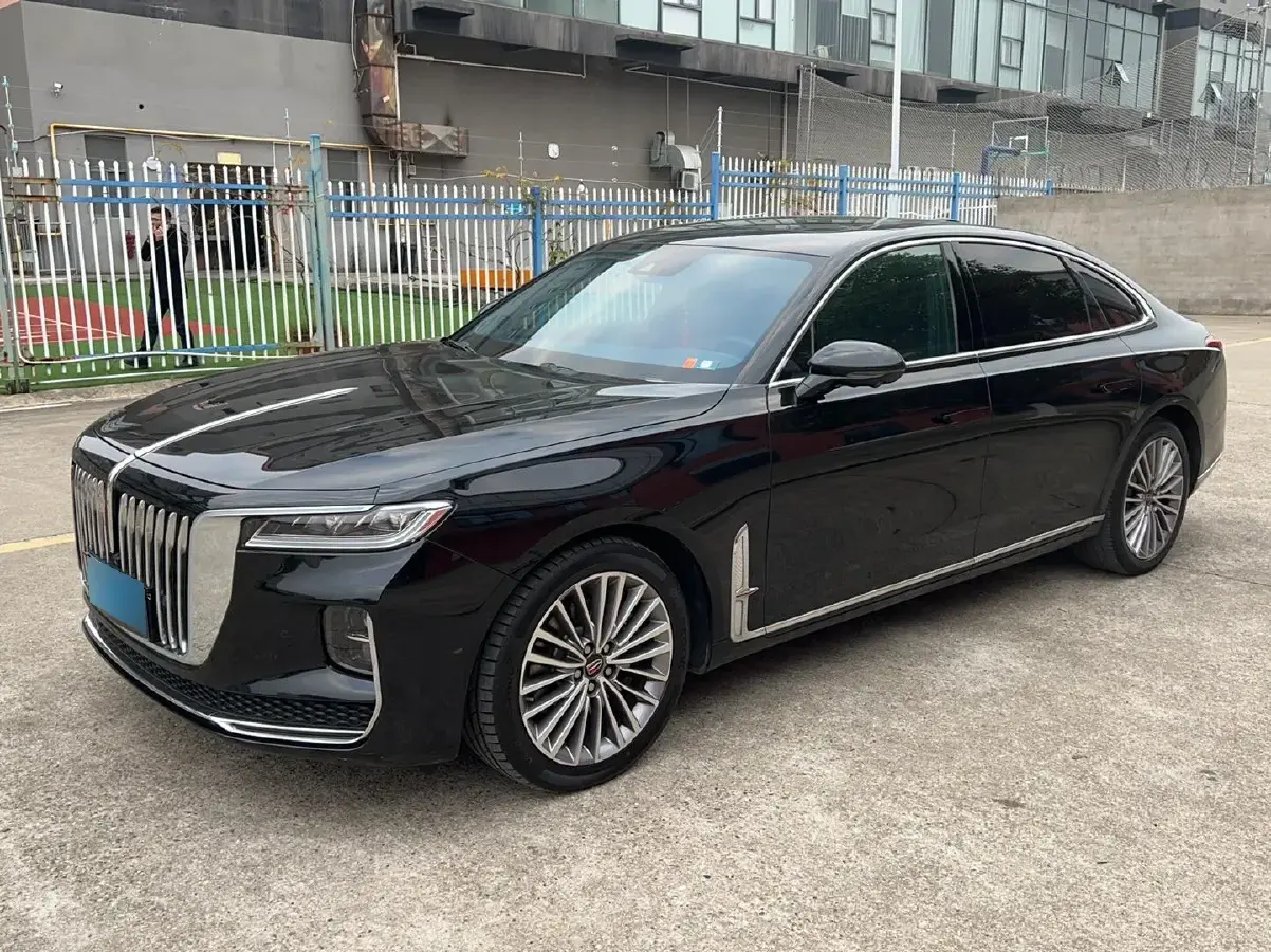 2020 HongQi H9 2.0T 252HP L4 7DCT