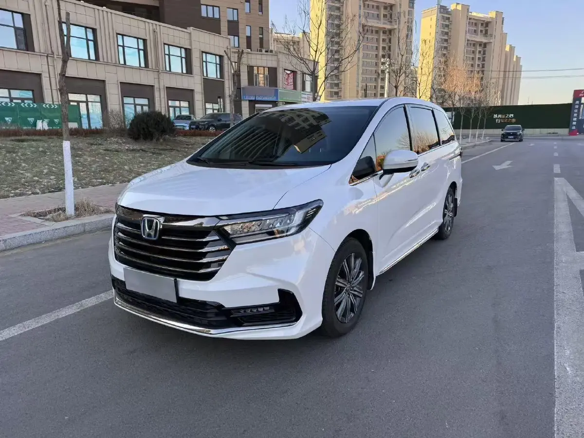 2024 Honda Odyssey 2.0L 146HP L4 E-CVT Hybrid