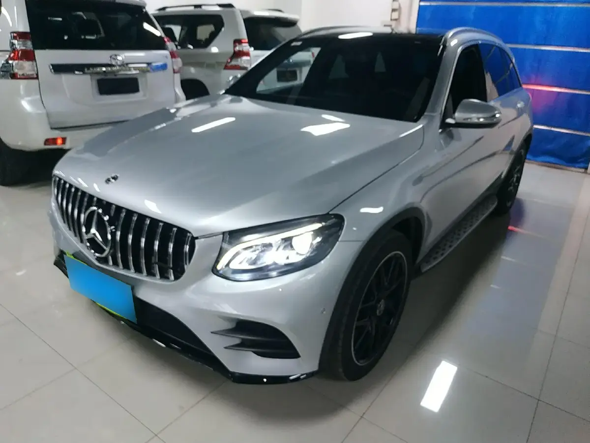 2017 Mercedes-Benz GLC Class 2.0T 184HP L4 9AT