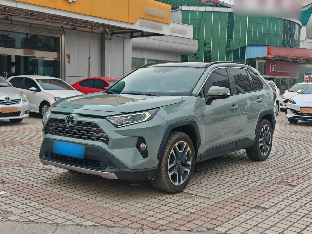2020 Toyota RAV4 2.0L 171HP L4 CVT