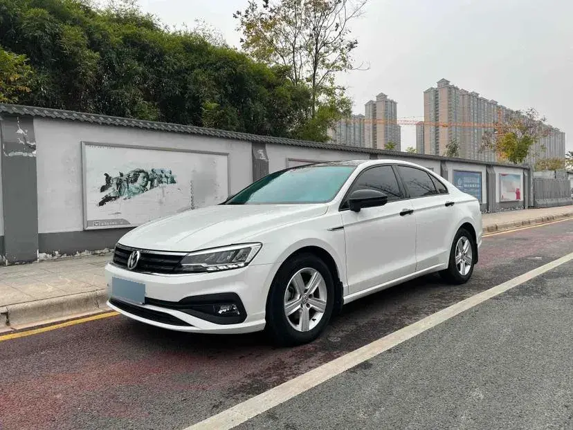 2019 Volkswagen Lamando 1.4T 131HP L4 7DCT