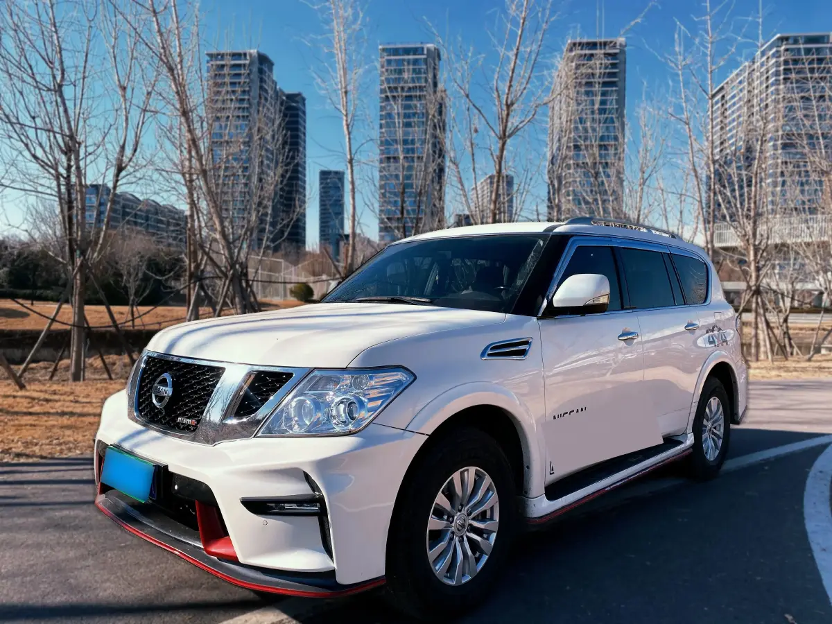 2004 Nissan Patrol 4.8L 252HP L6 5AT