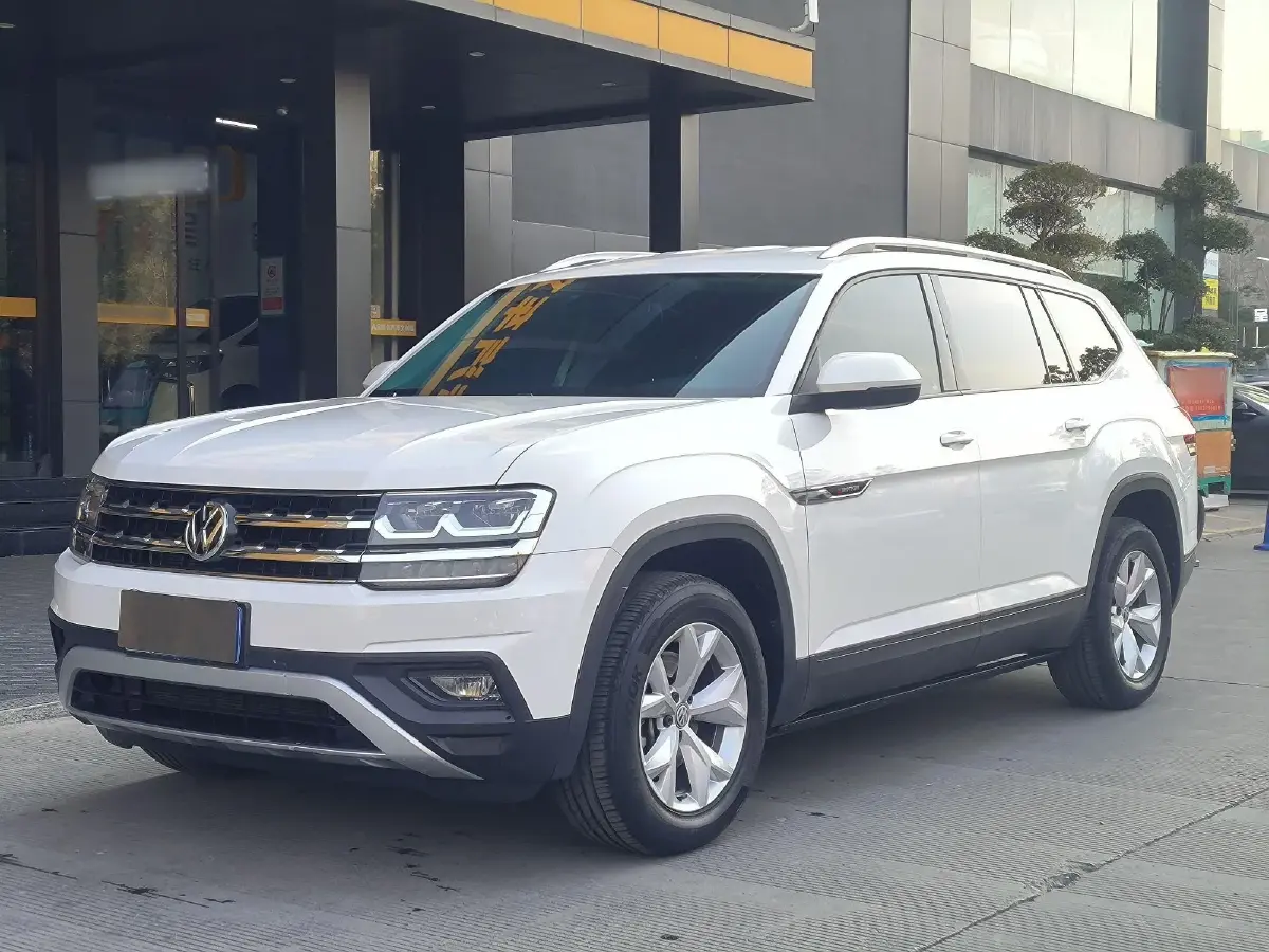 2017 Volkswagen Teramont 2.0T 220HP L4 7DCT