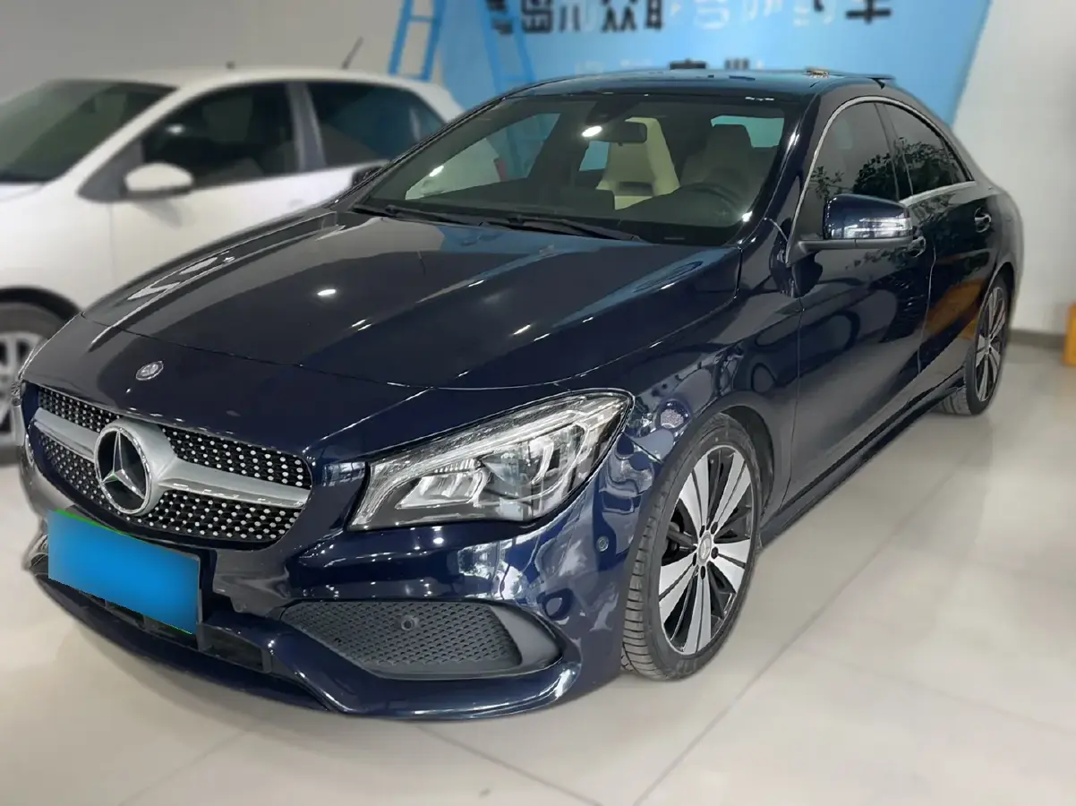 2017 Mercedes-Benz CLA Class 1.6T 156HP L4 7DCT