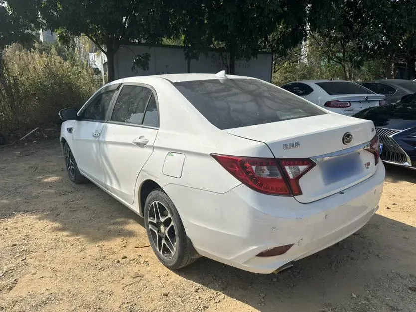 2014 BYD G5 1.5T 154HP L4 6DCT,autocango,china used car exporter,china ev exporter,chinese used car exporter,chinese used ev exporter