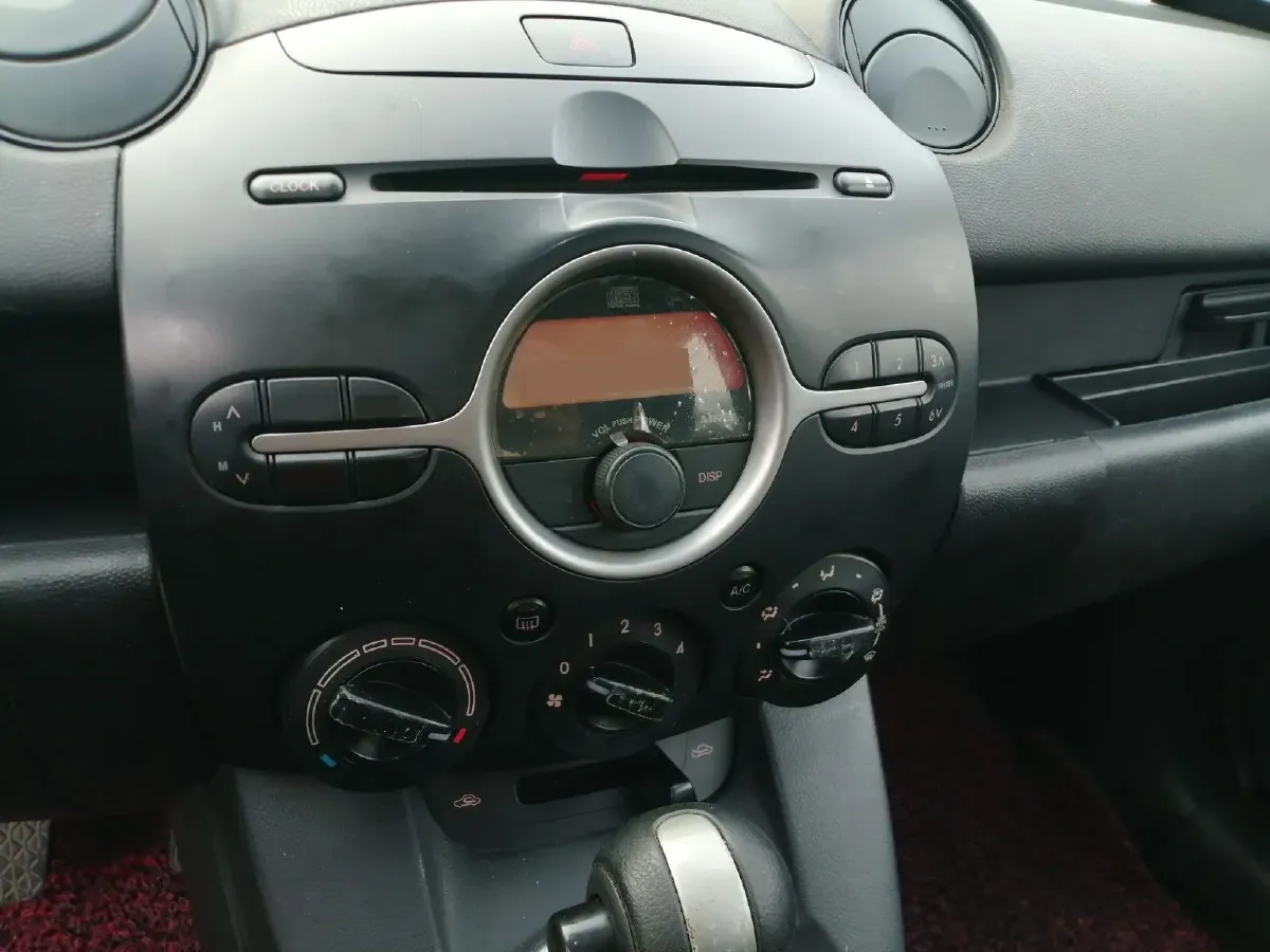 2012 Mazda 2 1.5L 103HP L4 4AT,autocango,china used car exporter,china ev exporter,chinese used car exporter,chinese used ev exporter