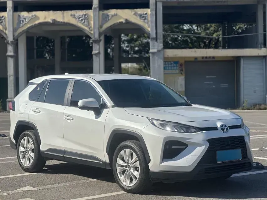 2022 Toyota Wildlander 2.0L 171HP L4 CVT,autocango,china used car exporter,china ev exporter,chinese used car exporter,chinese used ev exporter