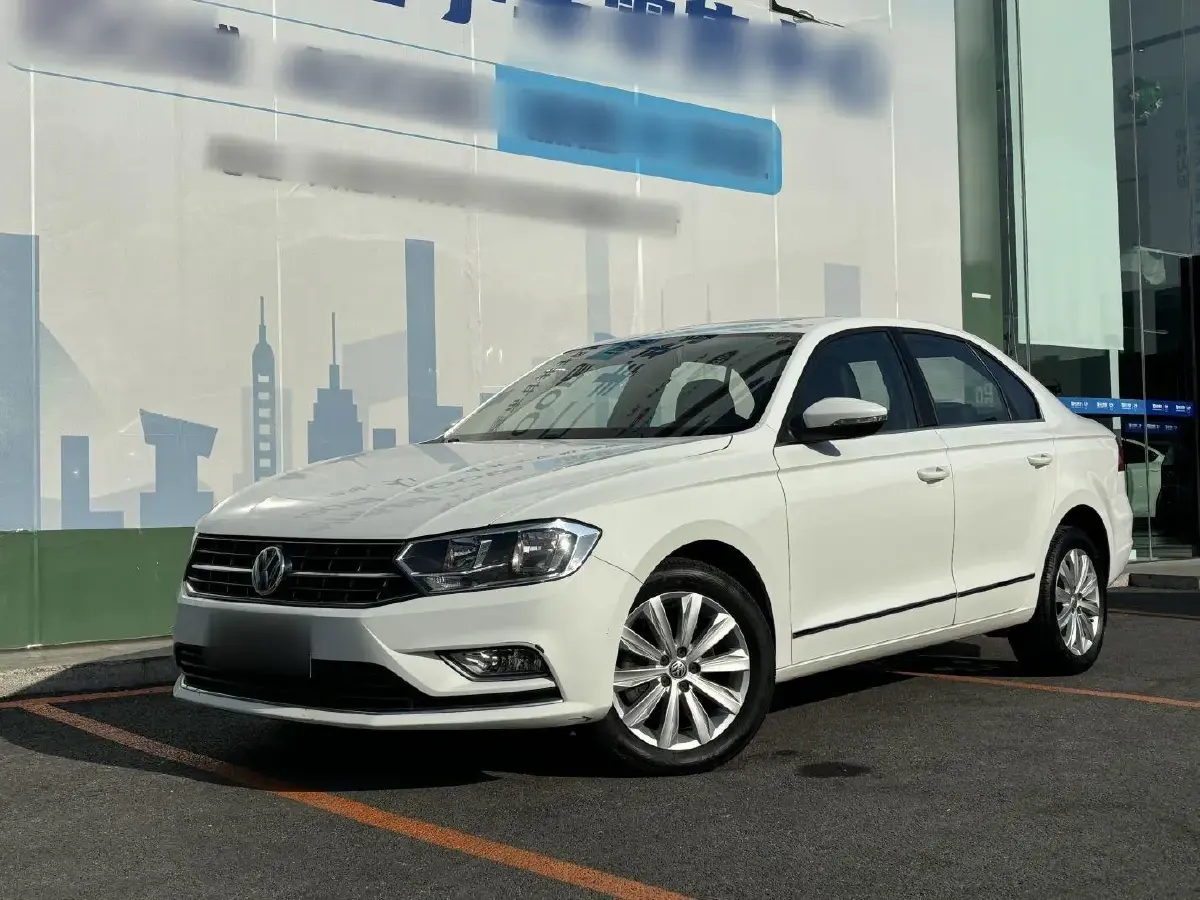 2016 Volkswagen Bora 1.4T 131HP L4 7DCT