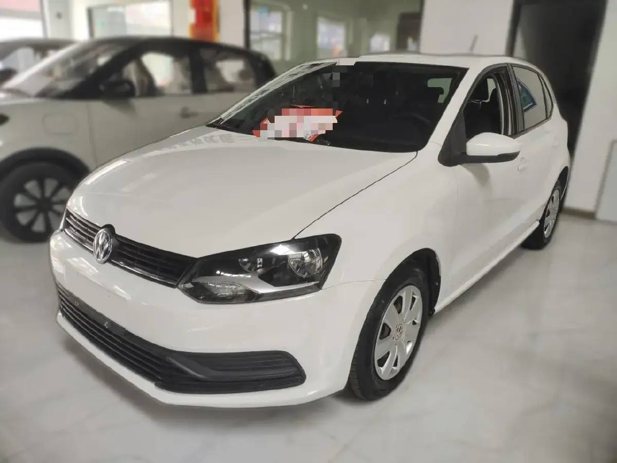 2016 Volkswagen Polo 1.4L 90HP L4 5MT