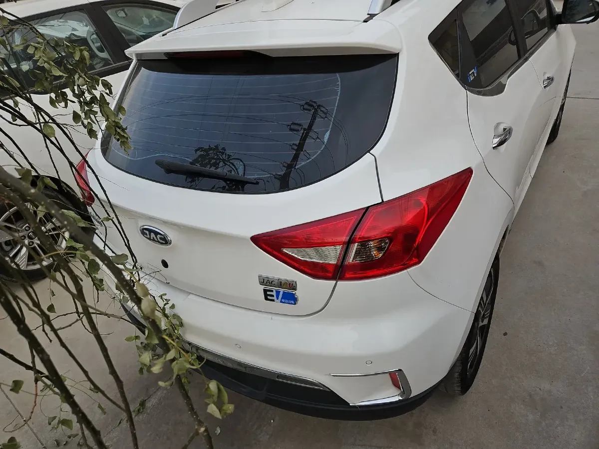 2018 JAC iEV7S BEV 39KWH,autocango,china used car exporter,china ev exporter,chinese used car exporter,chinese used ev exporter