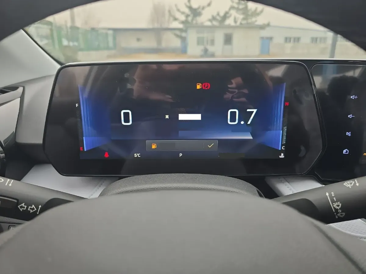 2024 Chevrolet Monza 1.5L 113HP L4 6DCT,autocango,china used car exporter,china ev exporter,chinese used car exporter,chinese used ev exporter