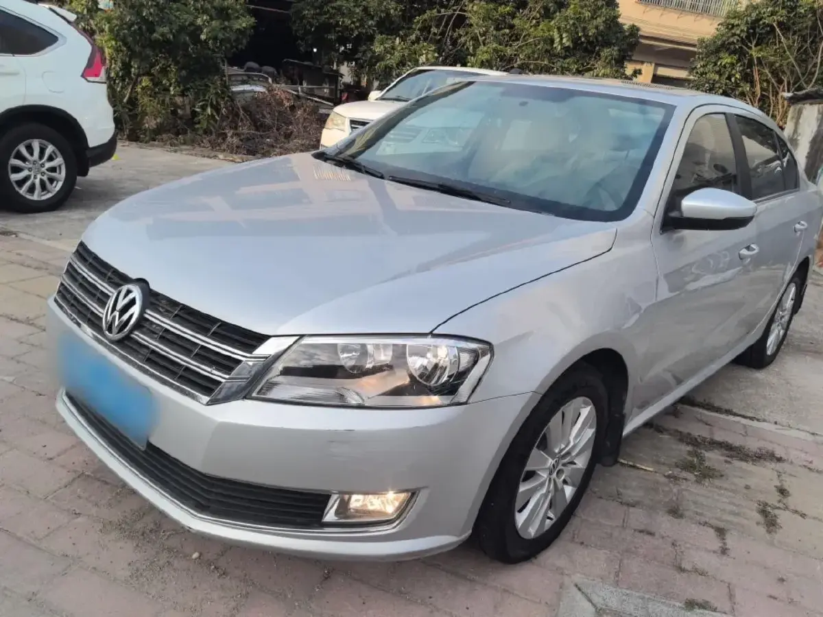 2013 Volkswagen Lavida 1.6L 105HP L4 6AT