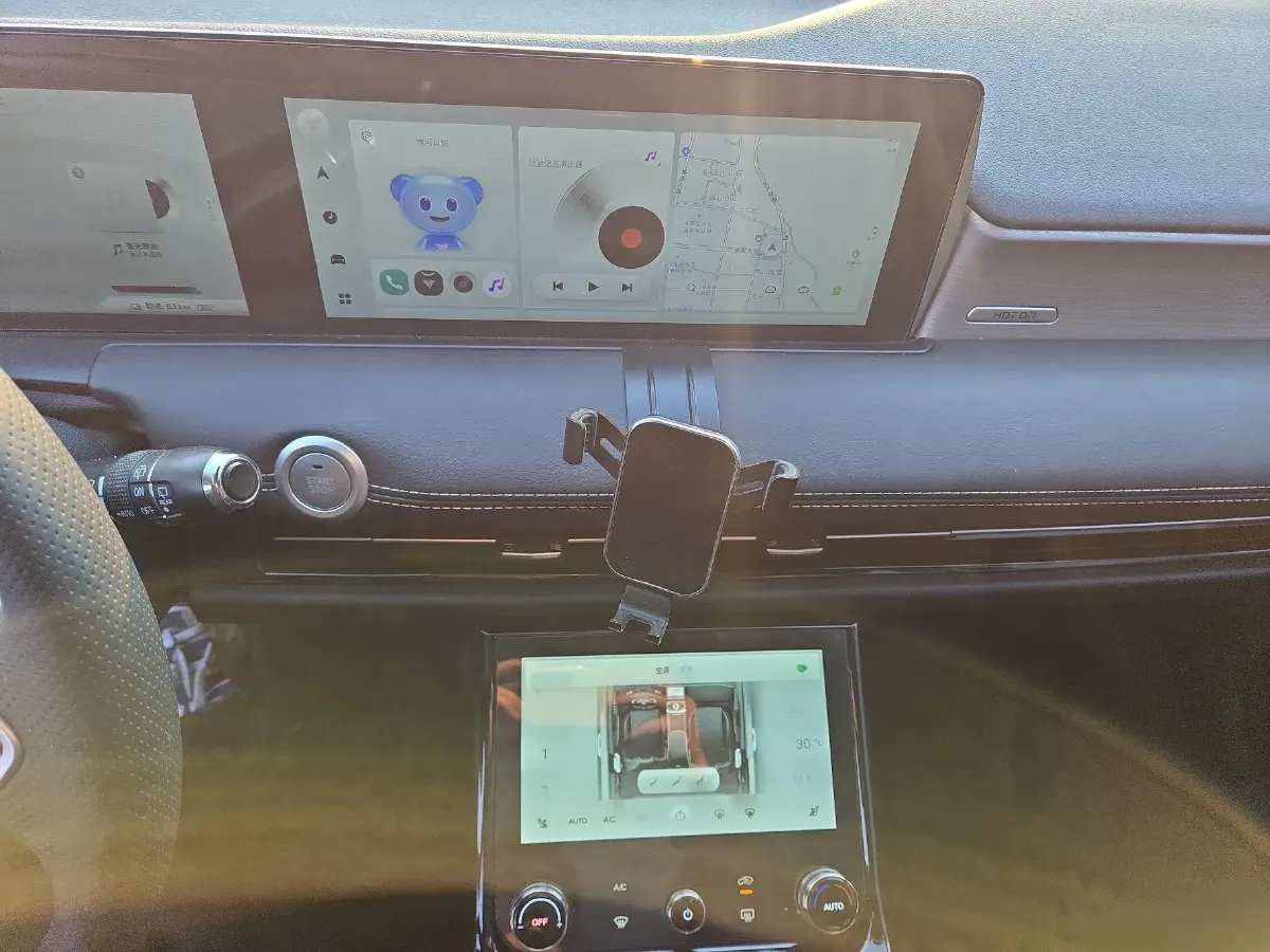 2022 Neta U BEV 68.2KWH,autocango,china used car exporter,china ev exporter,chinese used car exporter,chinese used ev exporter