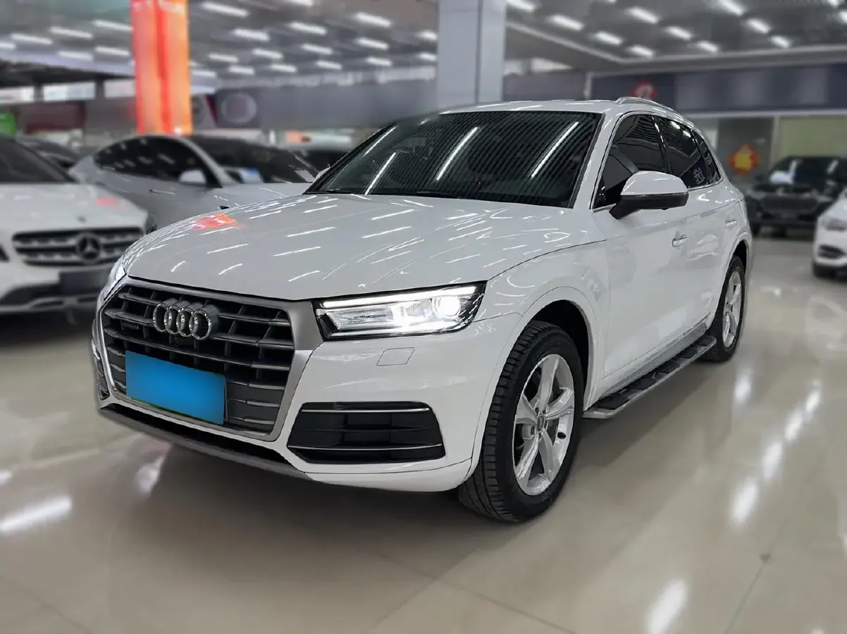 2018 Audi Q5L 2.0T 190HP L4 7DCT