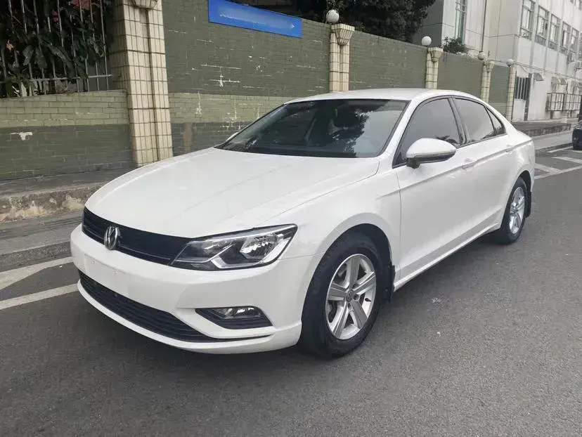 2018 Volkswagen Lamando 1.4T 131HP L4 7DCT